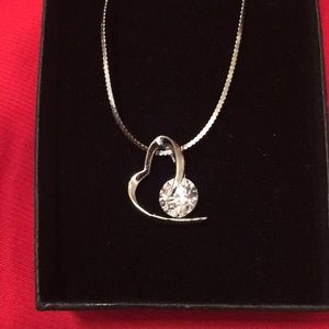 NWOT Sterling silver heart- shaped necklace w CZ